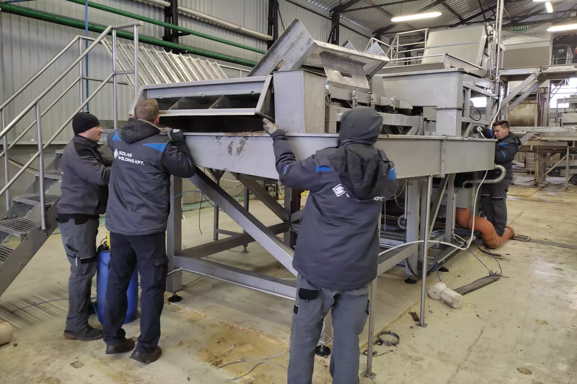 élelmiszeripari gépek telepítése